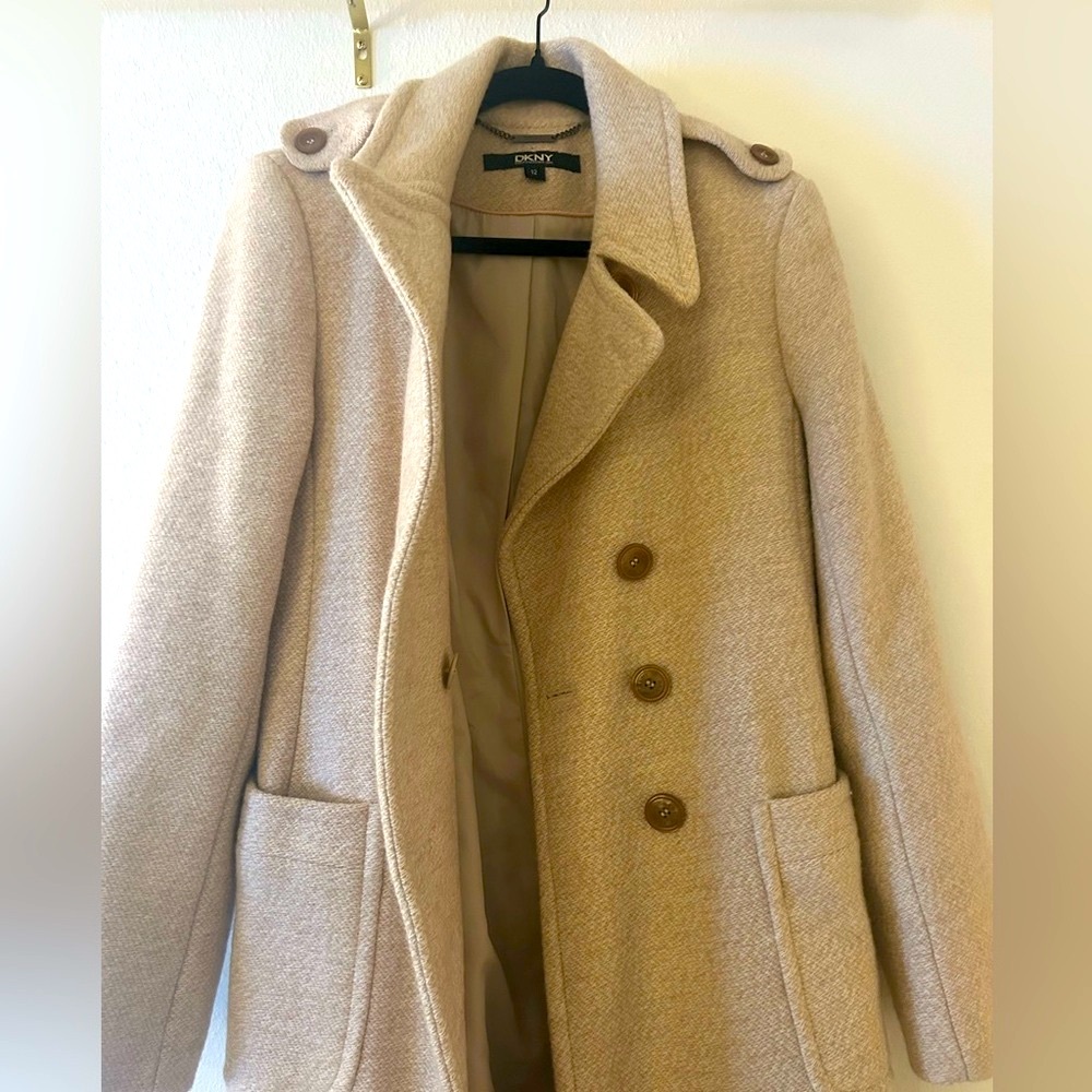Beautiful DKNY long coat 12 - Cream/light beige heathered wool heavyweight